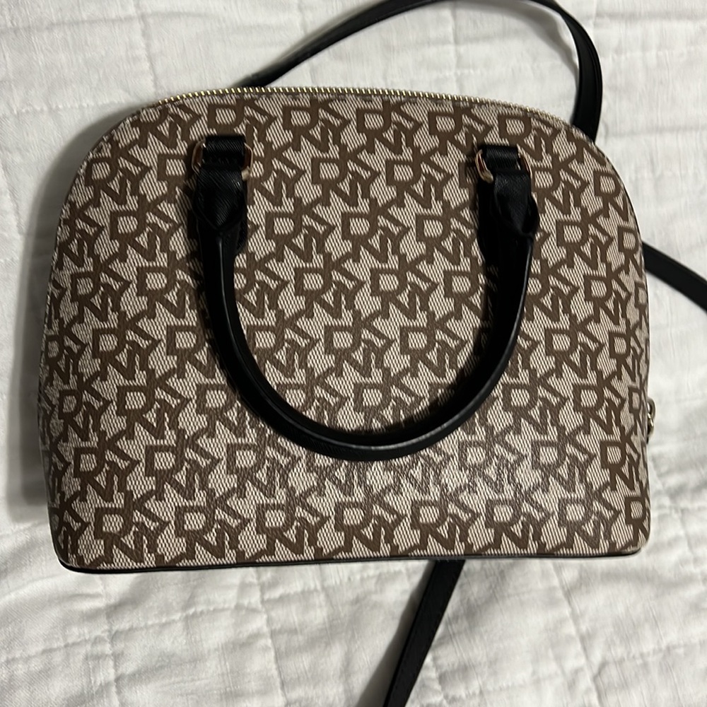 NEW!DKNY Catherine Dome Satchel Brown Black Monogram Logo Shoulder/Crossbody Bag - Picture 3 of 12